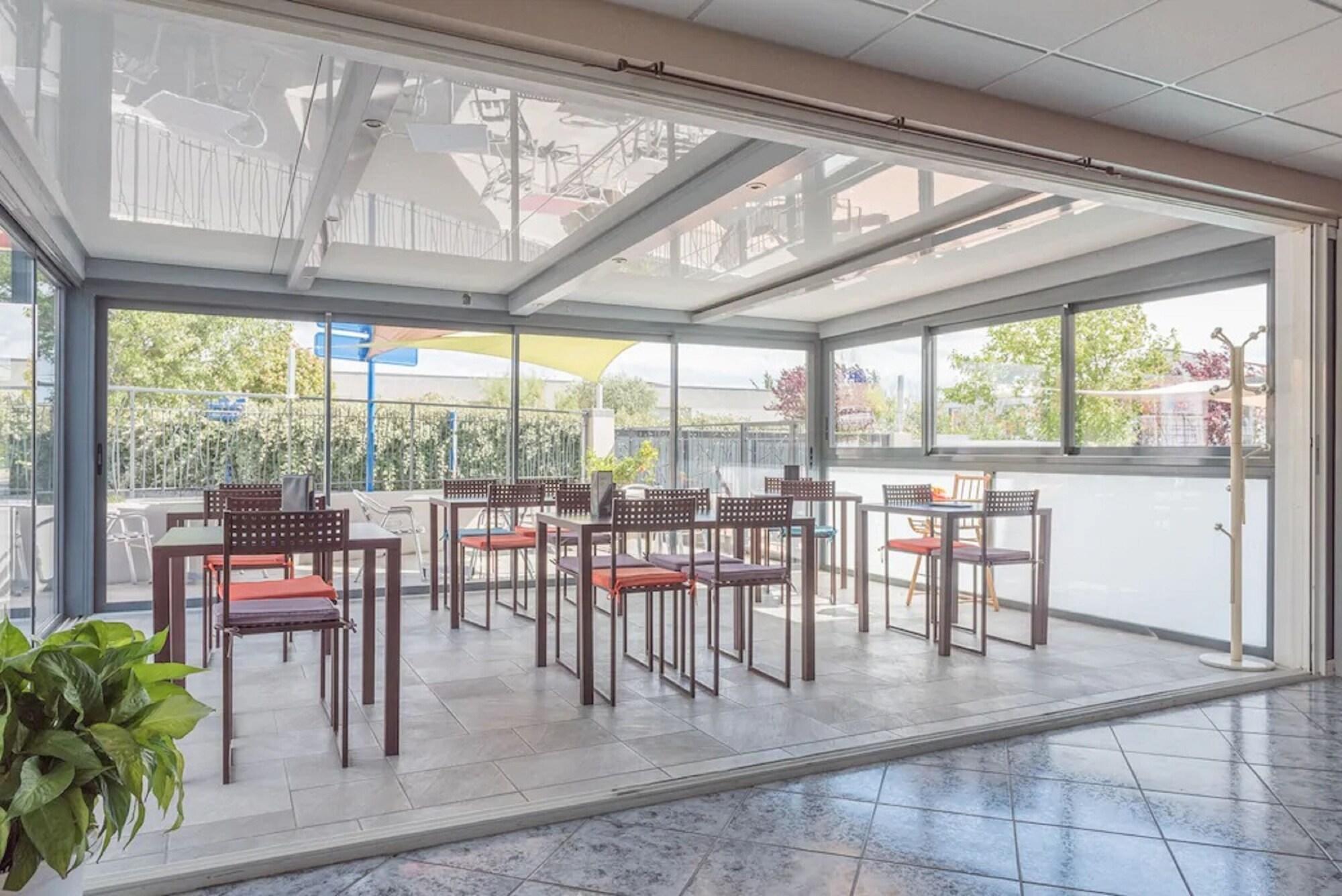 Sure Hotel By Best Western Beziers Le Monestie Boujan-sur-Libron Esterno foto