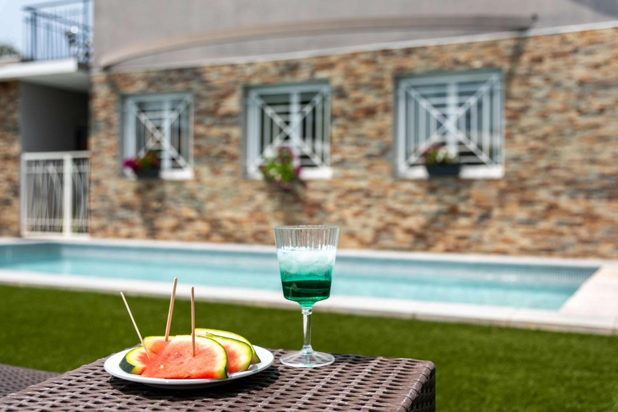 Sure Hotel By Best Western Beziers Le Monestie Boujan-sur-Libron Esterno foto